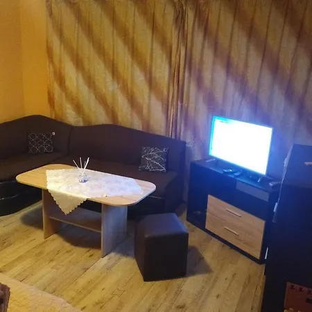 Edelvais * וארנה